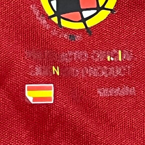 Vintage Y2K España FCF Football Club Iniesta Red Jersey Campeones de Europa 2008 - Picture 6 of 10